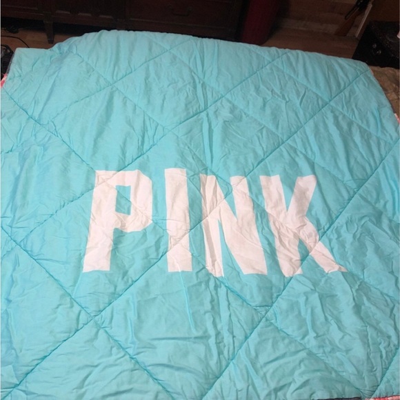 Victoria's Secret PINK floral twin reversible comforter set - Picture 4 of 7